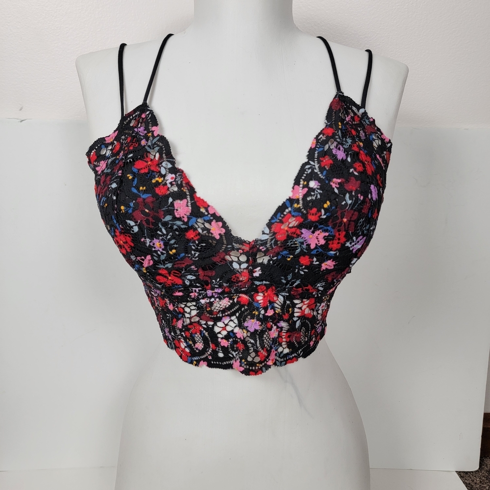 PINK Victoria's Secret Floral Lace Bralette - Black Red Medium Smocked